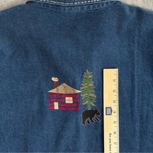 New Direction Denim Jacket Shirt Medium Embroidered Bear Vintage Cabin Granny - Picture 14 of 16